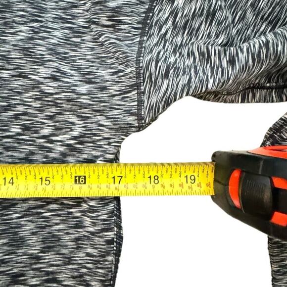 Lululemon Get Set Long Sleeve Open Back Lightweight Heathered White Grey Size 6 - Picture 8 of 9